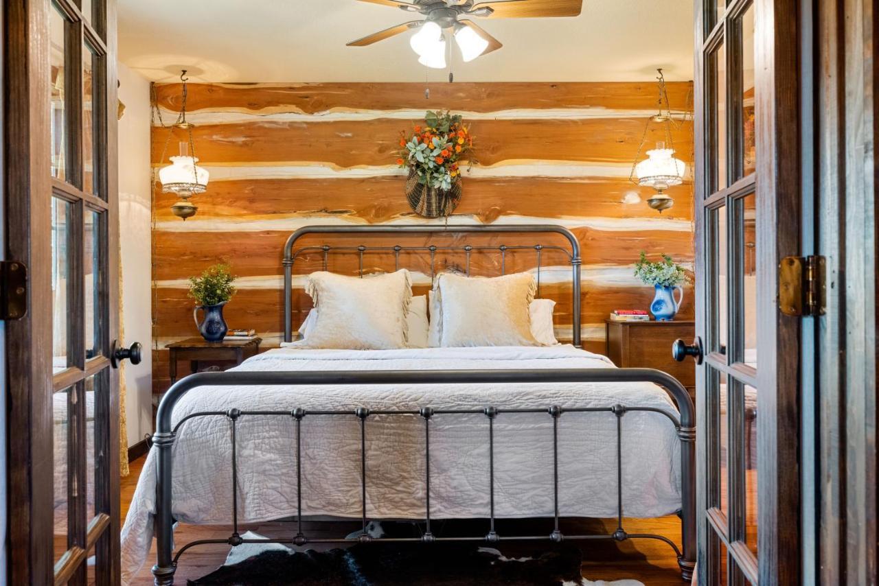 Inn At Sunset Mill Ranch Wimberley Kültér fotó